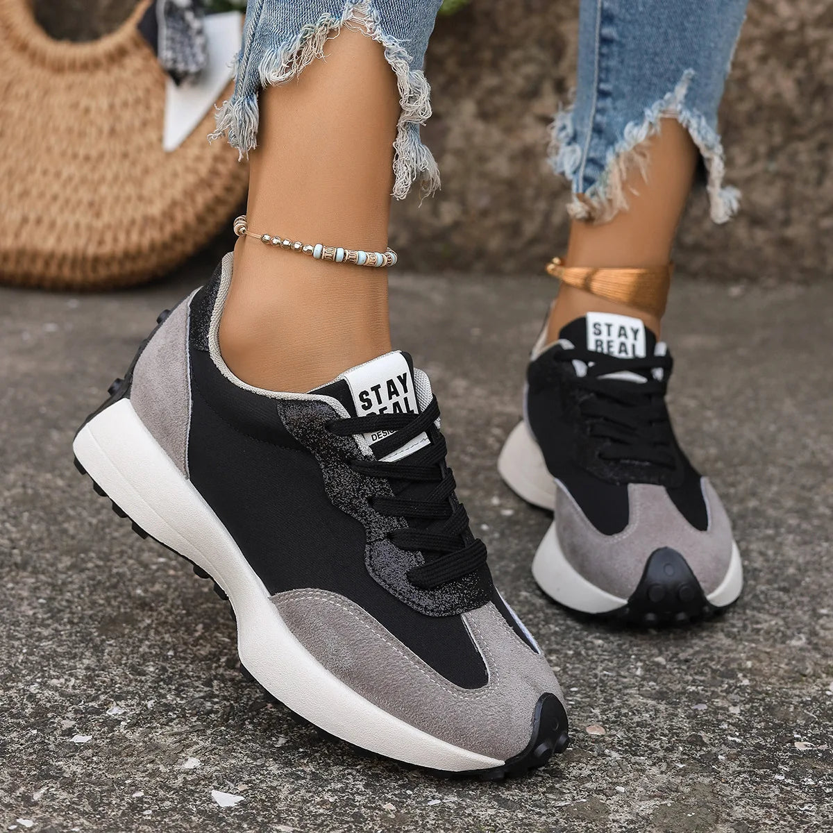 Women Sneakers Causal Walking Shoes Woman Autumn Fashion Lace Up Sports Platform Shoes Outdoor Non-slip Running Shoes