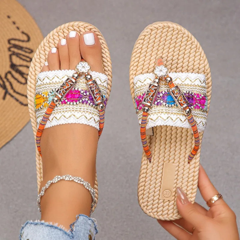 2025 Women Slippers Outdoor Handwoven Shoes Women Large Size Bohemian Ethnic Flat Sandals Fashion Beach Slippers Slides Women
