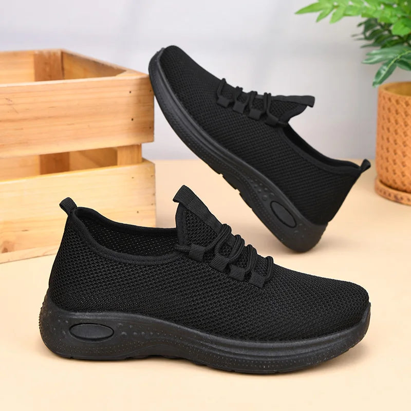 Middle-Aged and Elderly Women's Work Shoes Black Spring and Autumn Flat Shoes Non-Slip Soft Sole Mom Shoes Comfortable Casual Shoes