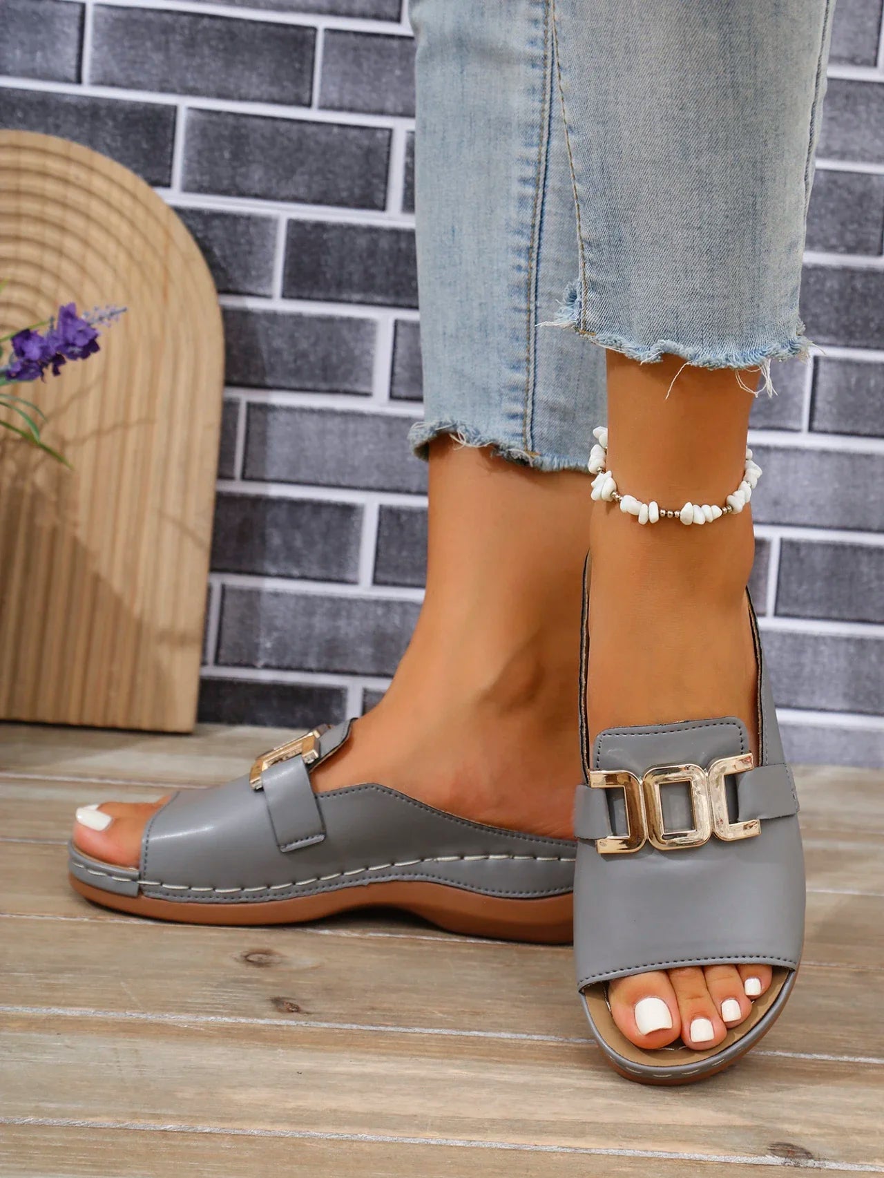 2025 Women's Fashion Casual Travel Shoes Bohemian Ethnic Style Double Button Design for Men and Women Comfortable Couple Beach