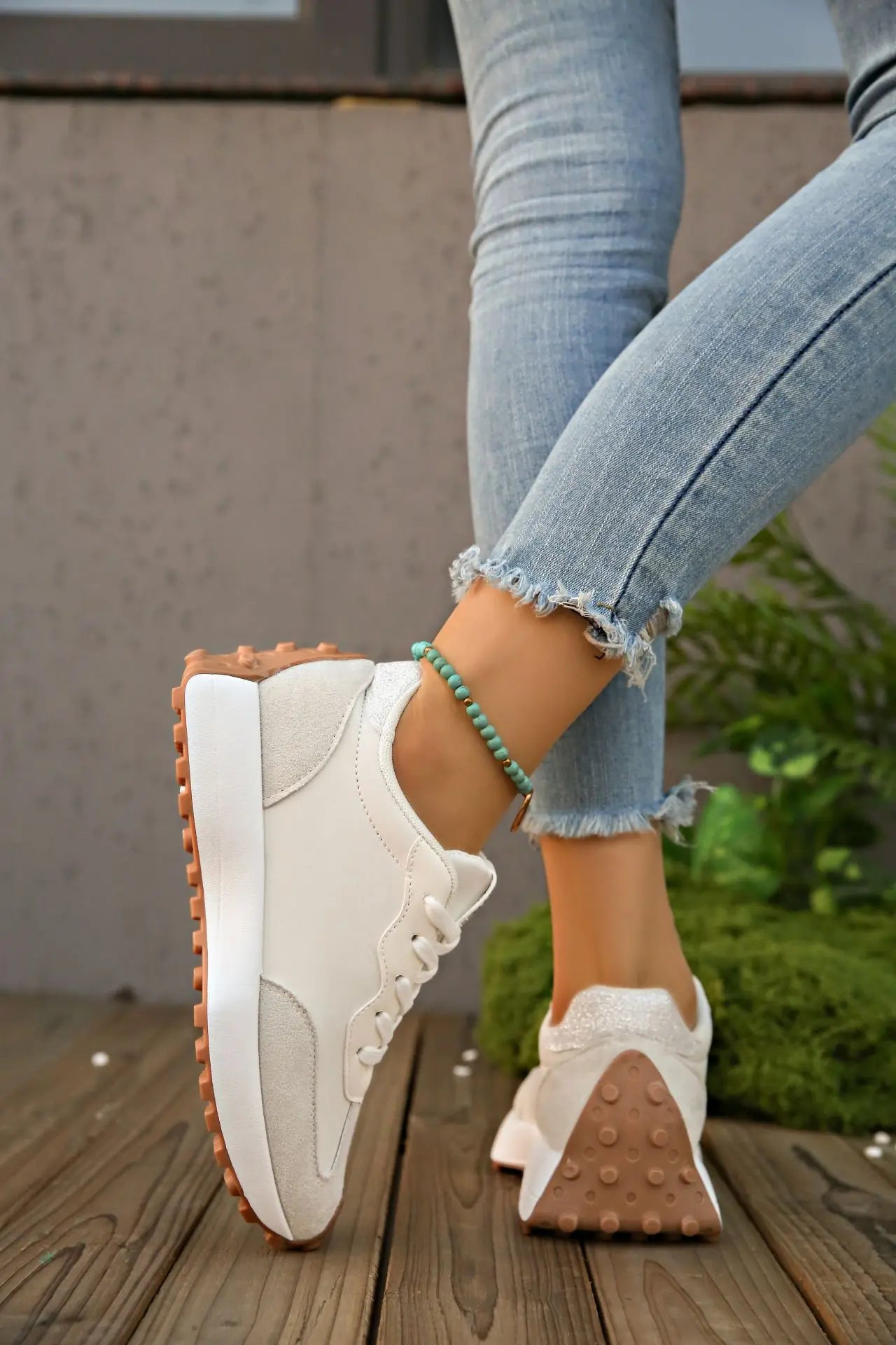 Women Sneakers Causal Walking Shoes Woman Autumn Fashion Lace Up Sports Platform Shoes Outdoor Non-slip Running Shoes