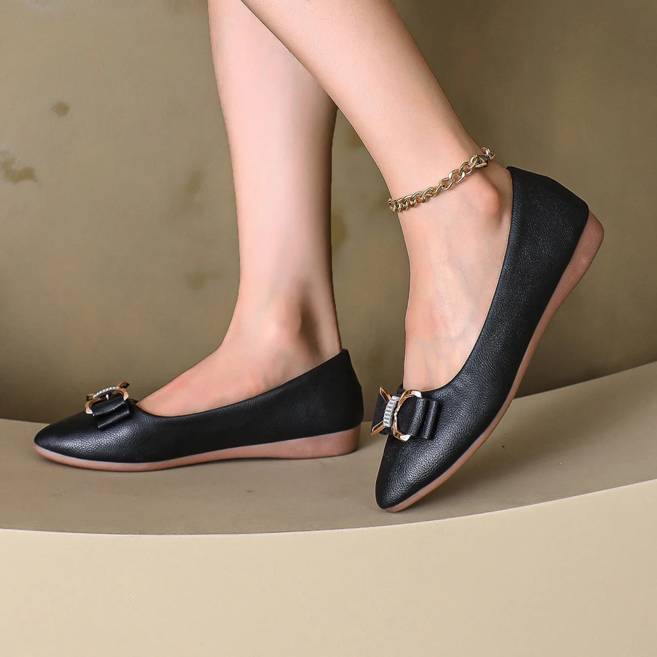 New Women Flats Shoes Ballets Metal Buckle Bow Flat Loafers Women Big Yards Fashion Mary Jane Shoes for Women Zapatos De Mujer