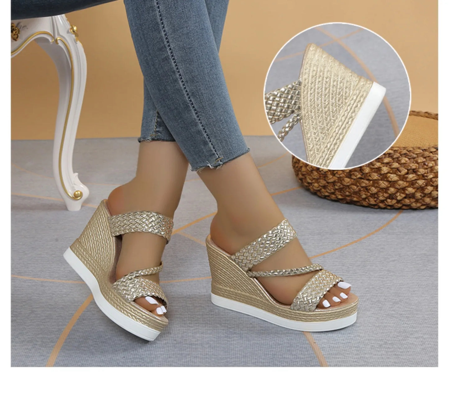 Women Sandals 2024 Summer New Outdoor Beach Sandals Comfortable Hot Shallow Wedges Shoes for Women Designer Casual Sandals