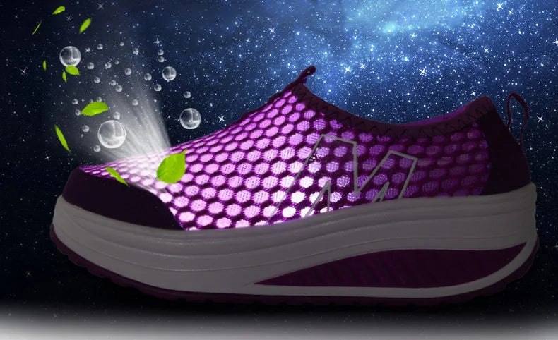 Women Mesh Flat Shoes Sneakers Women Swing Wedge Hollowed Out Slip-on Shoes Women Platform Breathable Lightweigt Vulcanization