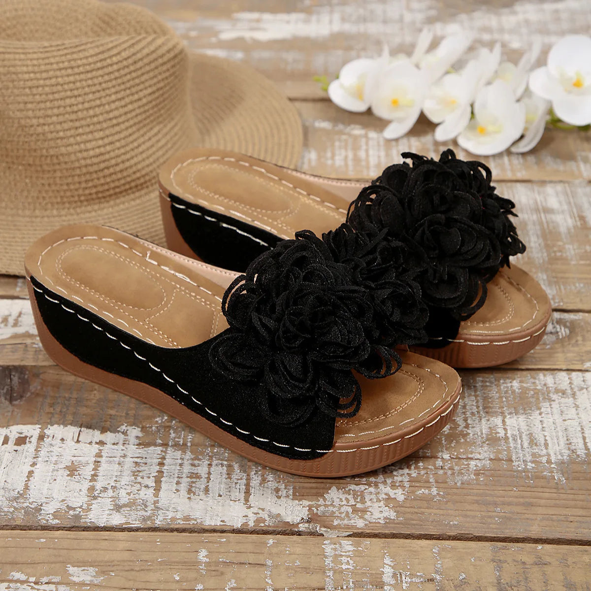 2025 New Women Platform Slippers Slip on Fashion Woman Shoes Summer Sandals Comfortable Flower Wedges Slippers Slides Women