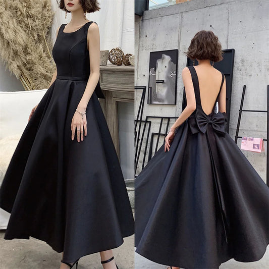 Elegant Black Evening Dress With Bow Satin Spaghetti Straps Backless Maxi Cocktail Dress Simple Plain Women Wedding Party Gown