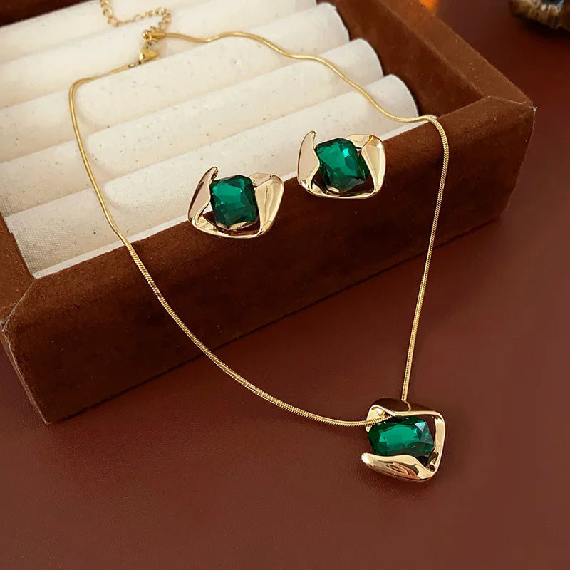 Green Fashion Wedding Jewelry Set Wholesale Square Earring Retro Light Luxury Temperament Collarbone Chain Necklace