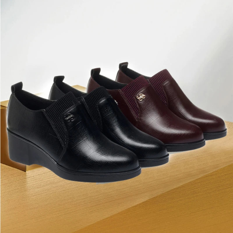 Trendy Wedge Heel Leather Shoes for Women 2024 New Soft Sole Design Versatile and Comfortable Solid Color Casual Women's Shoes