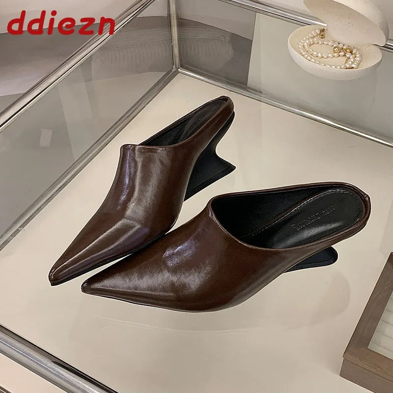 New Women Mules Wedges Shoes Female Pumps Slippers Fashion Pointed Toe Ladies Heeled Slides Slippers Sandals Wedges Shoes