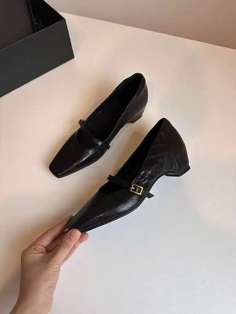 2026 Spring New Arrival Sweet Elegant Shoes Women Wedge Heel Pointed Toe Women's Shoes Sandals Metal Buckle Trim Sandals 4155
