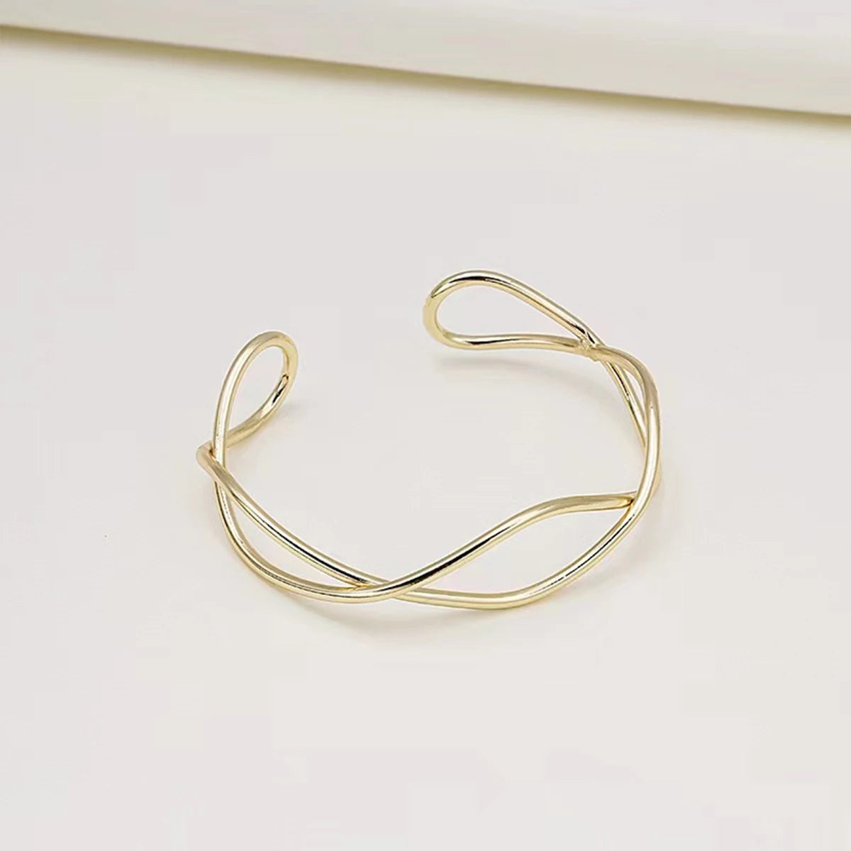 New Fashion Geometric Retro Metal Line Hollow Open Bracelet