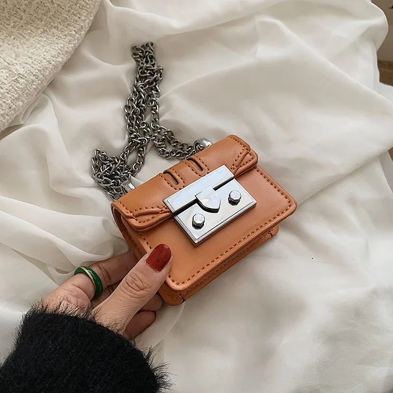 Handbag Women's 2024 Trend Woman Shoulder Purse Chain Female Bag Mini Summer Crossbody Bags for Women Fashion Luxury Designer