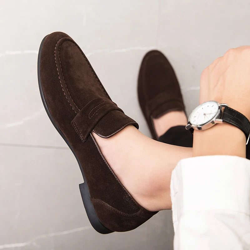 Men Dress Shoes Loafers Suede Pointed Toe Low Heel Fashion Business Casual Breathable Wedding Daily Dress Shoes Zapatos Hombre