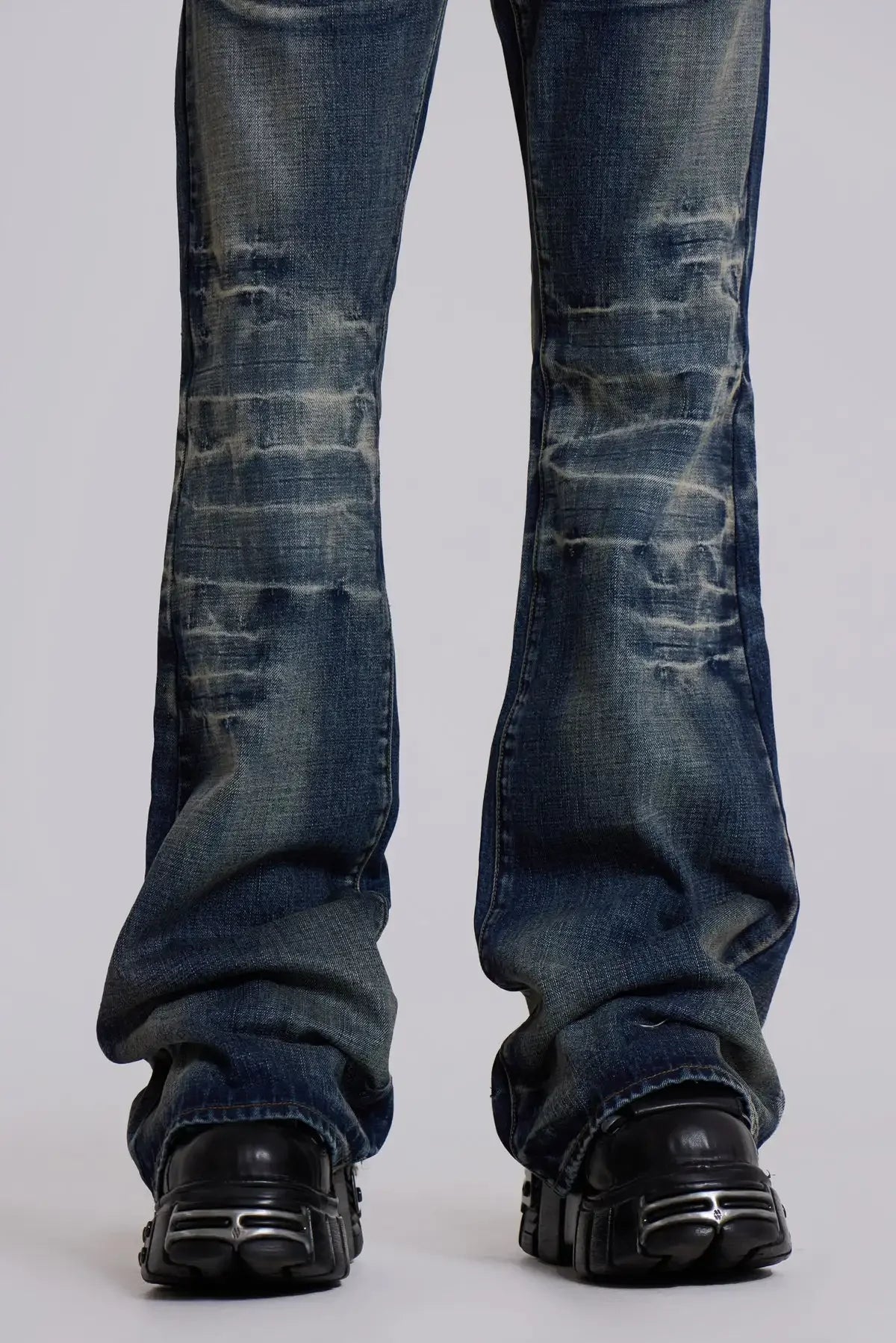 Y2K Mid Blue Flared Jeans Vintage Washed Men Women Bootcut Jeans Gothic High Street Unisex Streetwear Retro Baggy wide leg Pants