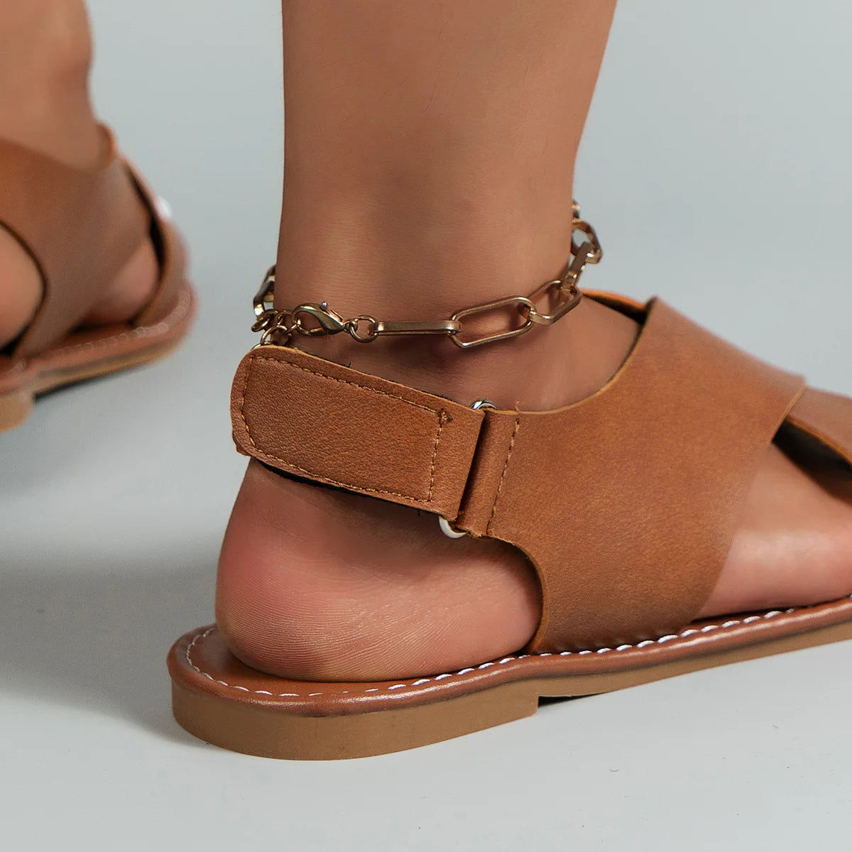 Women's Flat Sandals Lightweight Pu Leather Casual Sandals Summer Peep Toe Beach Sandals for Women Roman Sandal Sandalias Mujer