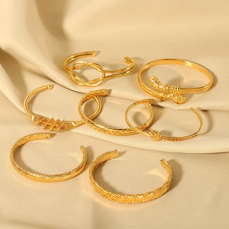 Exquisite Rhinestone Knot Stainless Steel Bangle Bracelets for Women Gold Plated Stainless Steel Bracelet Waterproof Jewelry