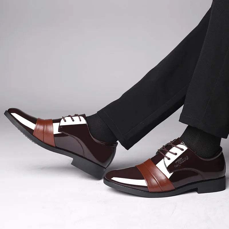 Social Shoe for Men Casual Business Patent Leather Dress Shoes Man Bright Upper Pointed Toe 2025 Trend Office Suit Footwear New