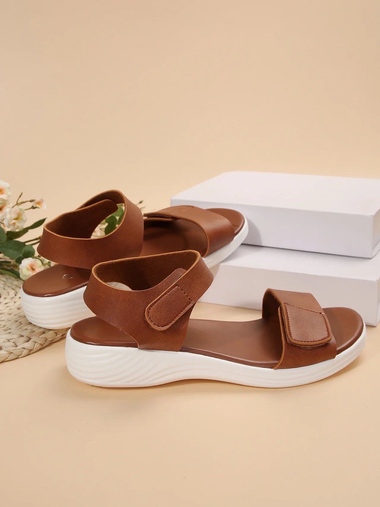 2024 New Summer Sandals Travel Women Shoes New Sandal Sole Durable Sandal Ladies Outdoor Beach Slippers Platform Sandals