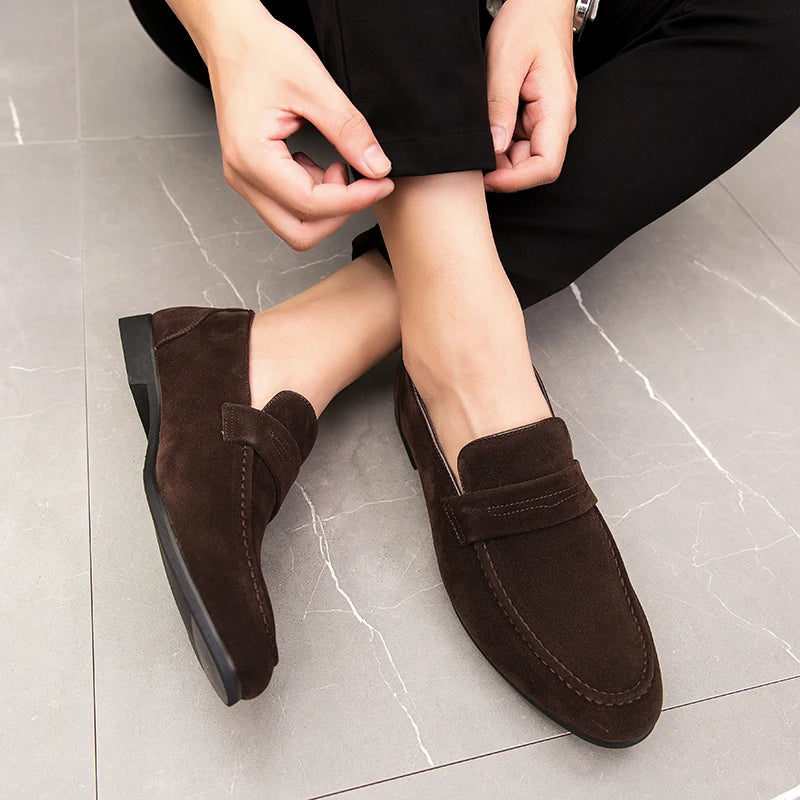 Men Dress Shoes Loafers Suede Pointed Toe Low Heel Fashion Business Casual Breathable Wedding Daily Dress Shoes Zapatos Hombre
