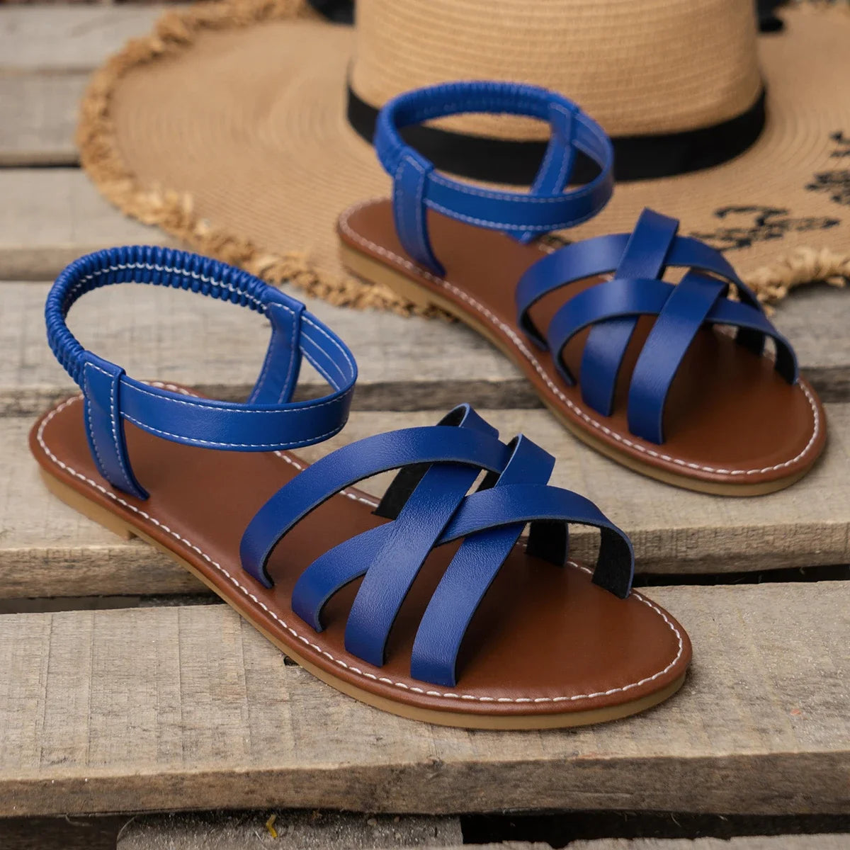 Women Sandals 2024 New Summer New Women Flat Sandals Bottom Roman Strap Sandals with Non Slip Rubber Soles Ladies Daily Sandalia