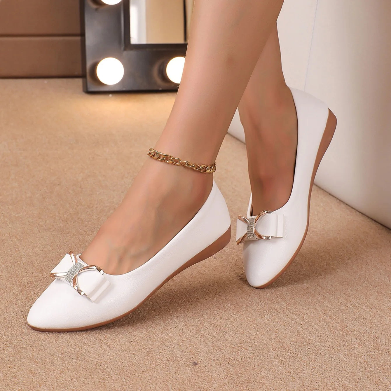 New Women Flats Shoes Ballets Metal Buckle Bow Flat Loafers Women Big Yards Fashion Mary Jane Shoes for Women Zapatos De Mujer