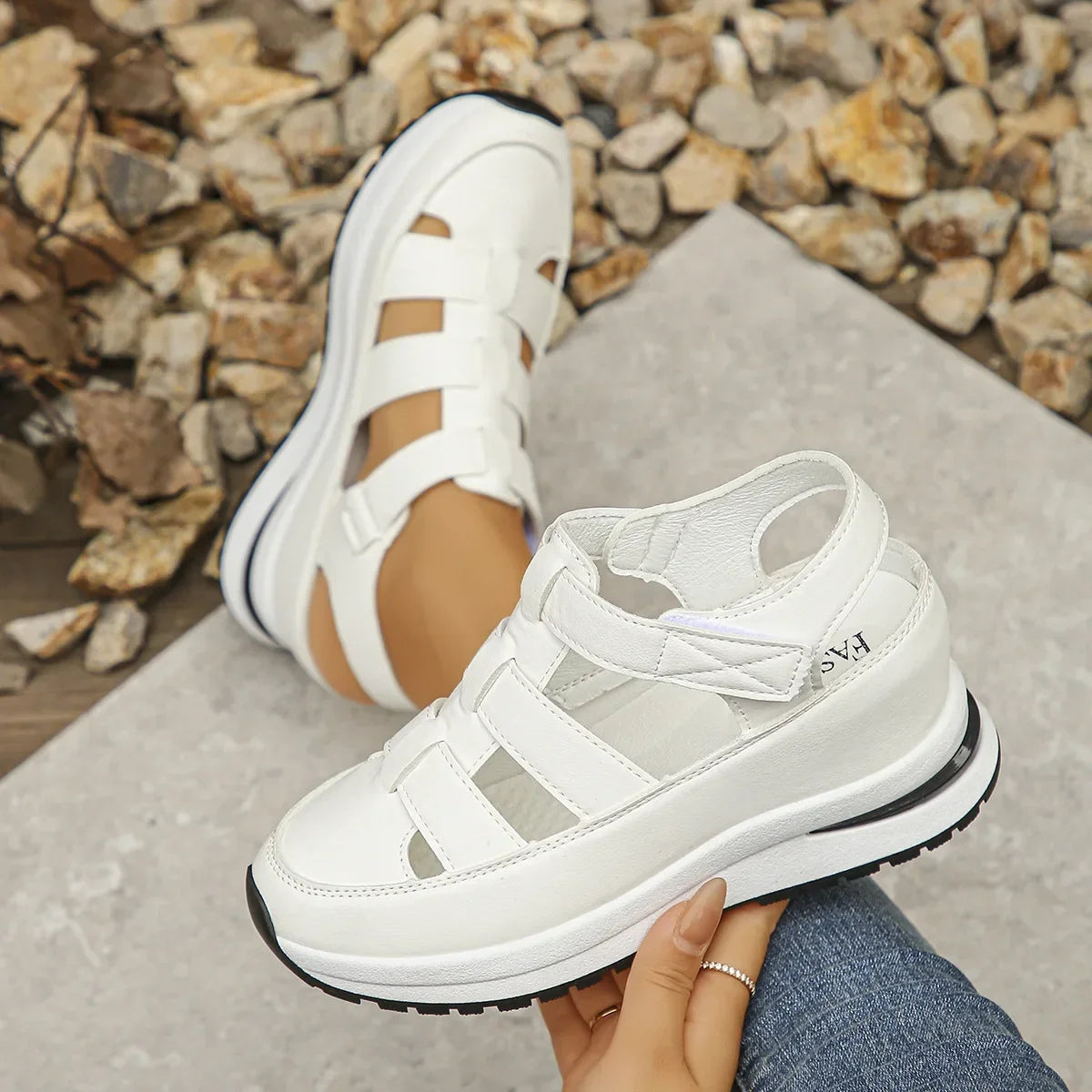 Ladies Shoes 2025 High Quality Buckle Strap Women's Sandals New Closed Toe Office and Career Summer Solid Wedge Sandals Zapatos