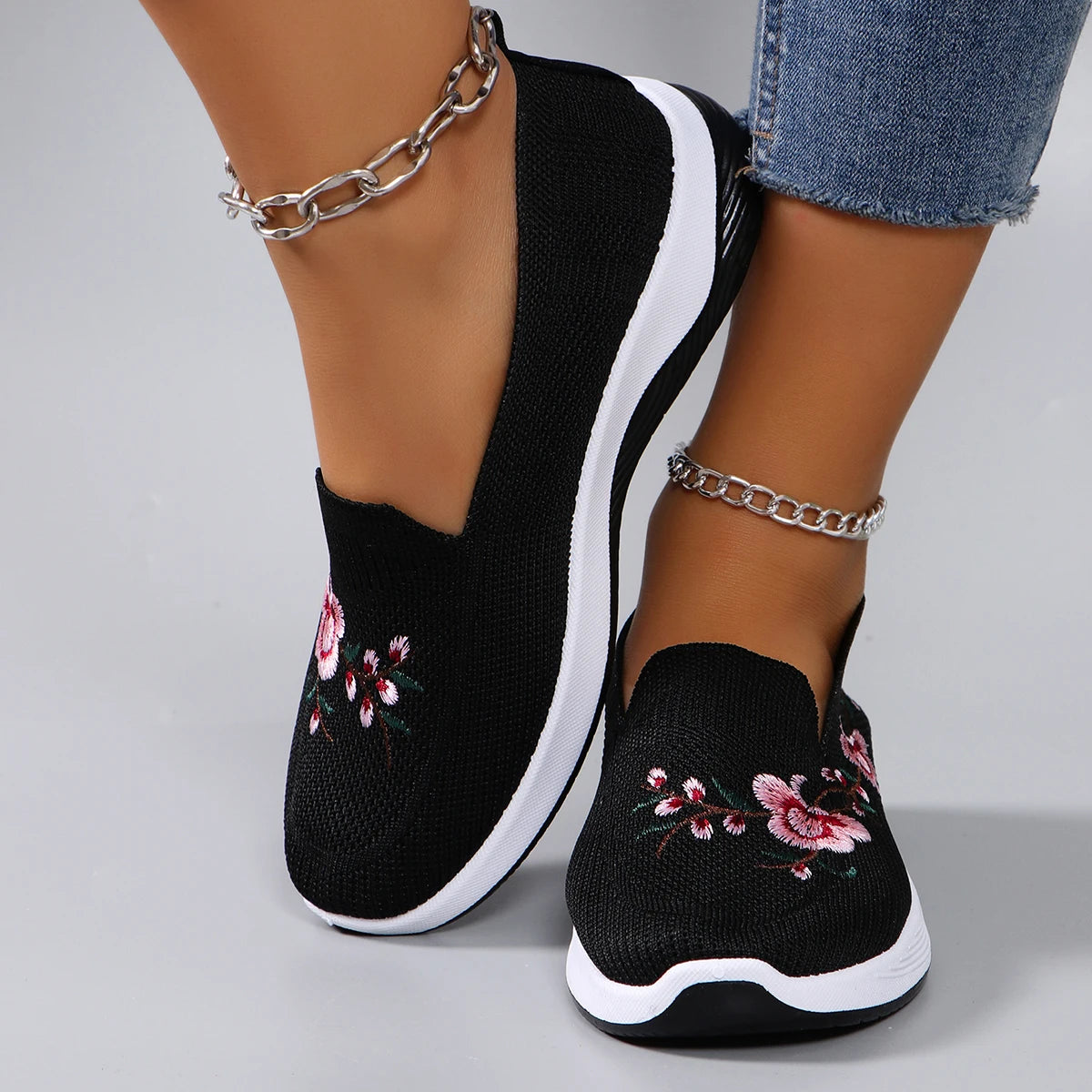 Spring and Autumn New Women's Sports Shoes Fashionable Breathable Lightweight Non-Slip Wear-Resistant Casual Sports Shoes Flat Shoes Loafers