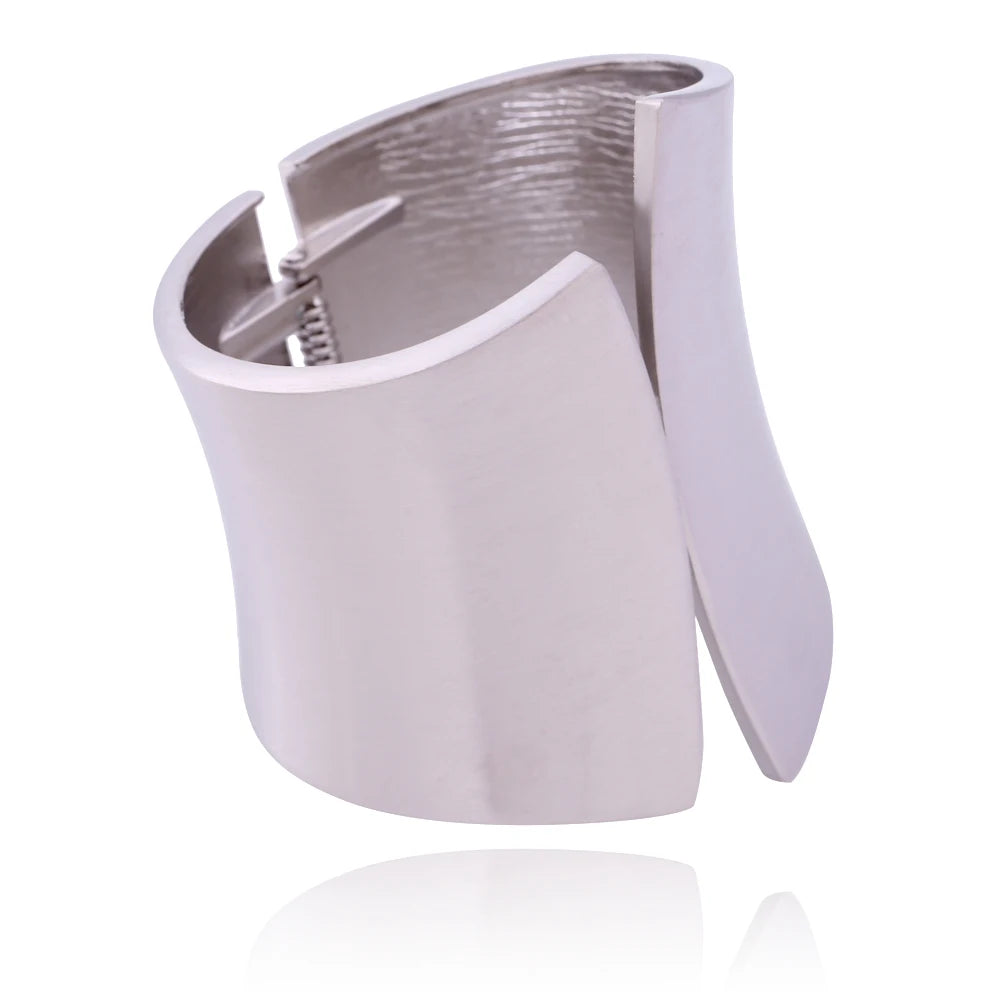 GGQINISI Oversize Euramerican Asymmetric Chunky Statement Bangle Bracelet Jewelry for Women Polished High Quality Accessory