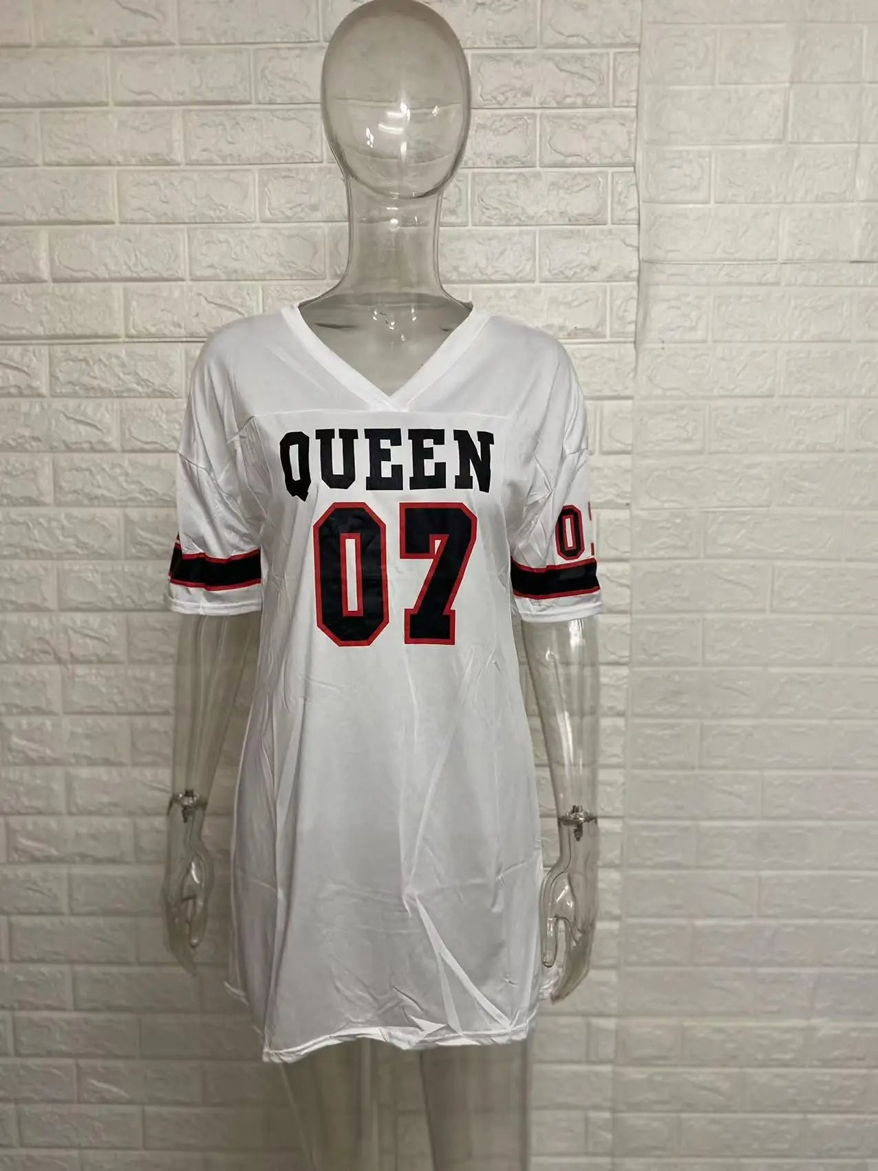 2025 New Fashion V-Neck Queen Letters Print Dress Short Sleeve Basketball Sporty Style Sexy Loose Female Clothing Streetwear
