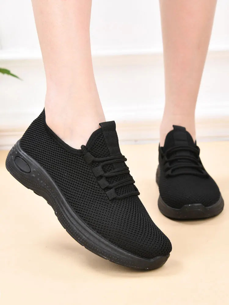 Middle-Aged and Elderly Women's Work Shoes Black Spring and Autumn Flat Shoes Non-Slip Soft Sole Mom Shoes Comfortable Casual Shoes