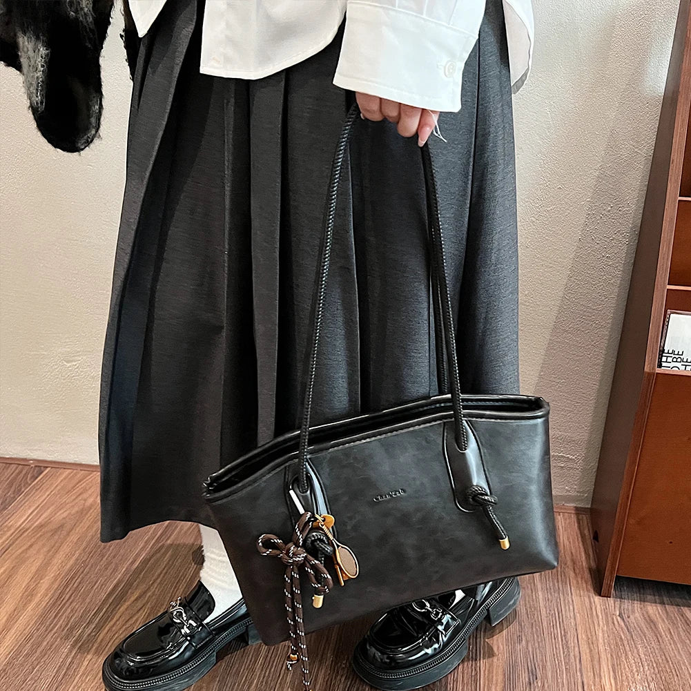 Leather Shoulder Bag for Women with Pendant Hobo Bag Shoulder Tote Handbag Stylish Tote Bag for Daily Use