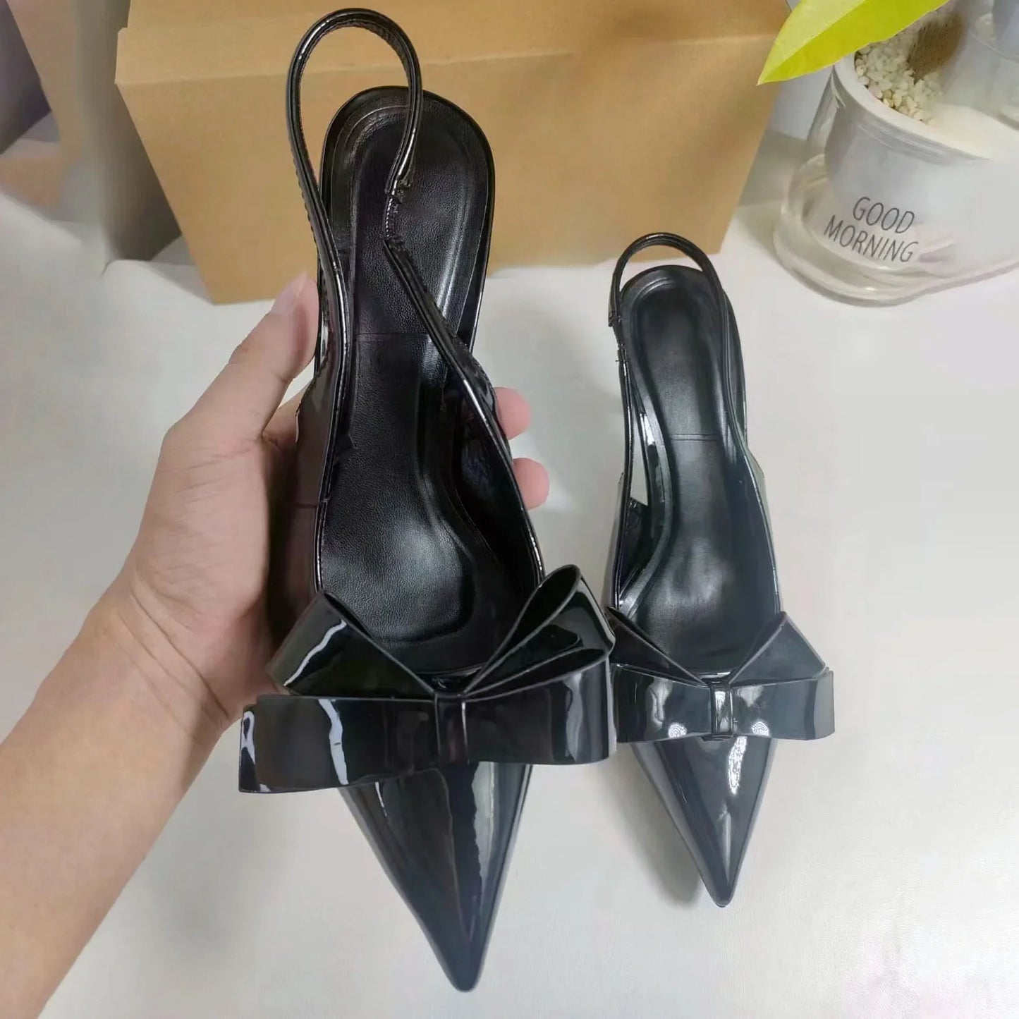 2025 Summer High Heel Sandals for Lady Pointed Toe Sexy Fashion Black Stilettos Bow Decoration Brand Designer Women Dress Shoes