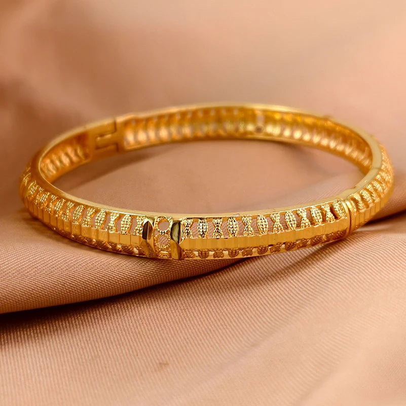 Dubai Gold Plated 24K Bangles for Women Jewelry Exaggerated Style Bracelets Banquet Party Bijoux Nigeria Wedding