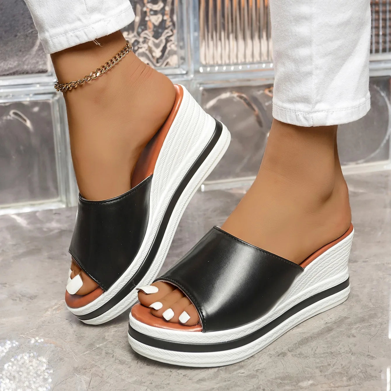 Women Sandals 2025 Retro Wedge Sandals Fish Mouth High Heels Shoes Women Thick Bottom Large Size Women Shoes Zapatos De Mujer