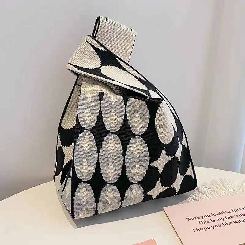 Women'S Knot Wrist Tote Bags Handmade Knitted Bag Portable Mini Striped Bucket Phone Bags Large Capacity Spring Summer Handbags