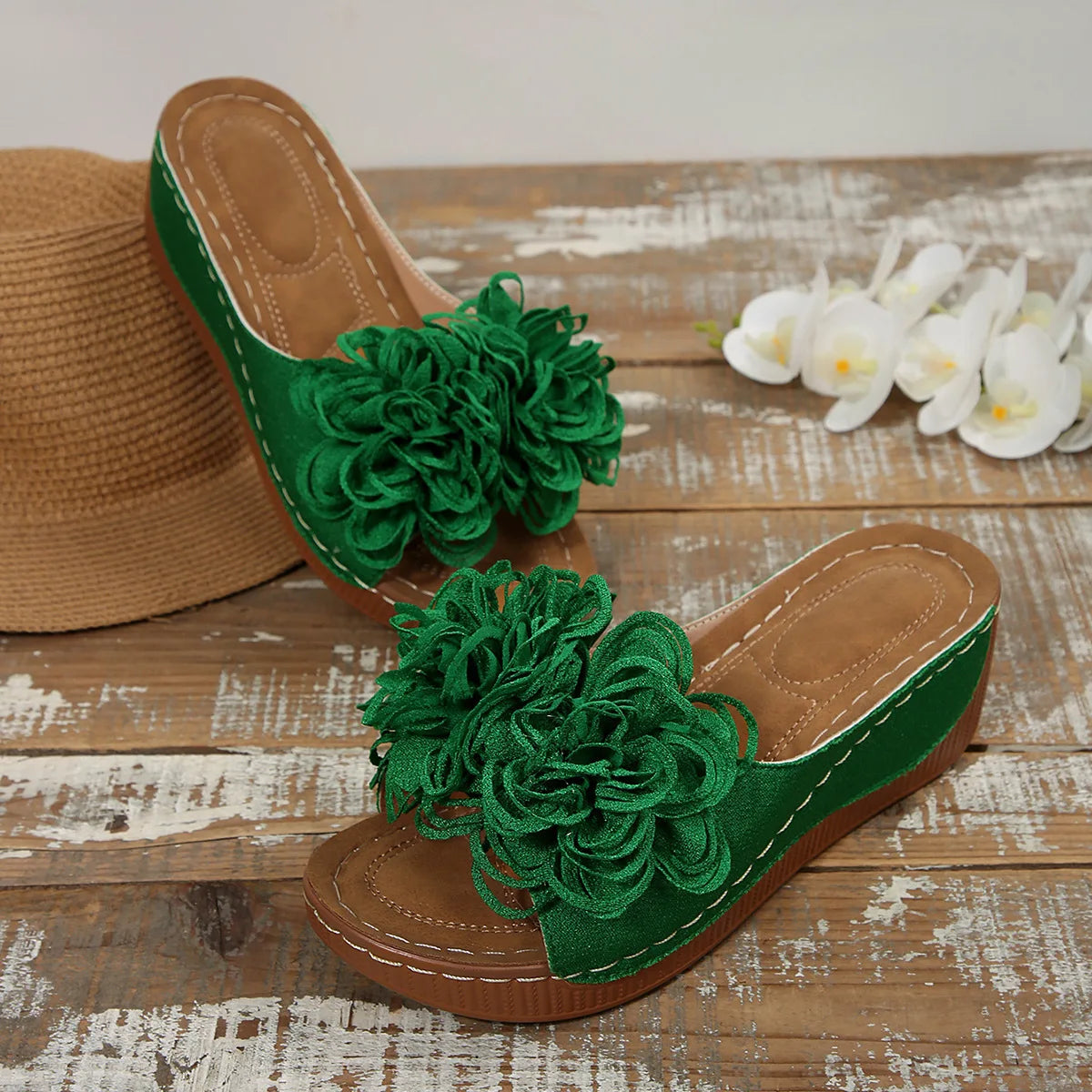2025 New Women Platform Slippers Slip on Fashion Woman Shoes Summer Sandals Comfortable Flower Wedges Slippers Slides Women