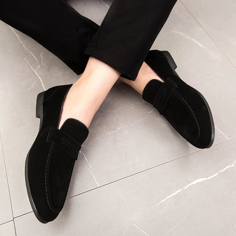 Men Dress Shoes Loafers Suede Pointed Toe Low Heel Fashion Business Casual Breathable Wedding Daily Dress Shoes Zapatos Hombre