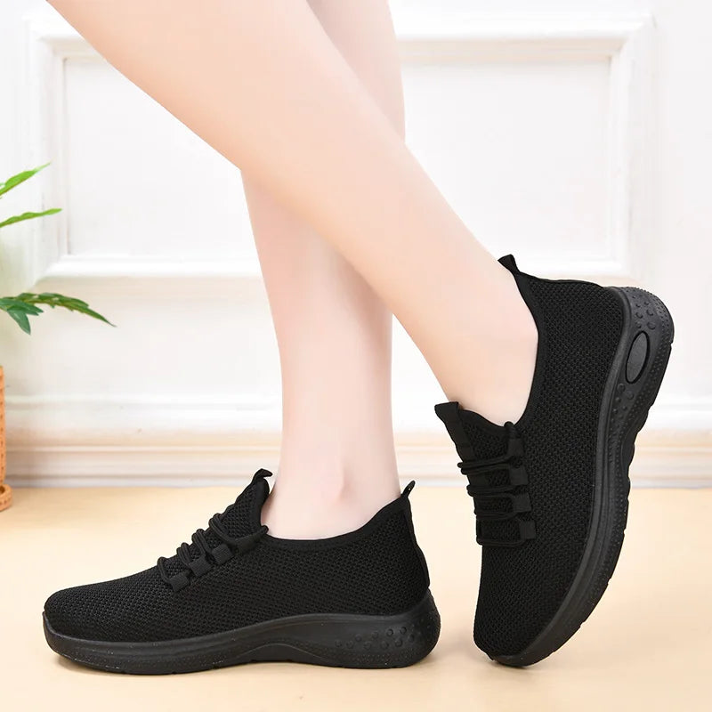 Middle-Aged and Elderly Women's Work Shoes Black Spring and Autumn Flat Shoes Non-Slip Soft Sole Mom Shoes Comfortable Casual Shoes