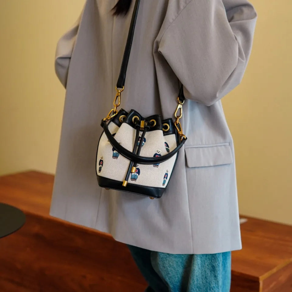 Drawstring Bucket Bag Large Capacity Women's Handheld Crossbody Messenger Bag Large Capacity Handheld Shoulder Armpit Bag