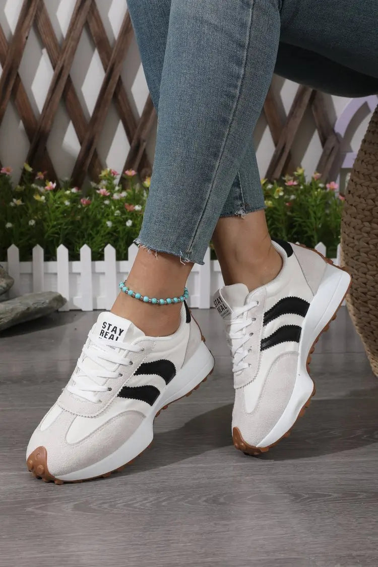 2026 Women Sneakers Spring New Luxury Flat Comfortable Slip on Soft Trend Sneakers Women Lightweight Outdoor Shoes for Women