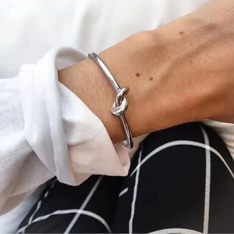 Not Change Color Brass Knot Charm Bracelet Bangles Women Jewelry OL Designer T Show Party Runway Boho Trendy Japan Korean INS