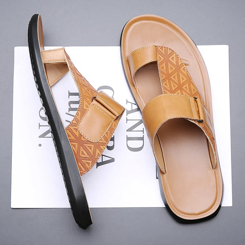Men's Summer Sandals Breathable Fashion Simple Toe-Thru Soft Flat Bottom Beach Shoes Comfortable Classic Slippers