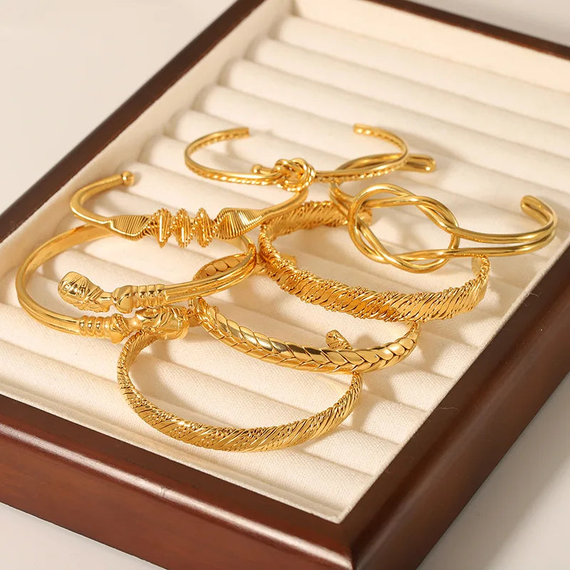 Exquisite Rhinestone Knot Stainless Steel Bangle Bracelets for Women Gold Plated Stainless Steel Bracelet Waterproof Jewelry