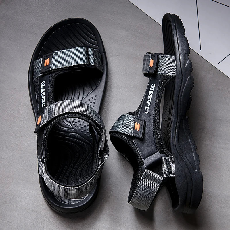 2025 Men Sandals Summer Leisure Beach Holiday Sandals Men Shoes New Outdoor Sneakers Male Retro Comfortable Casual Sandals Men