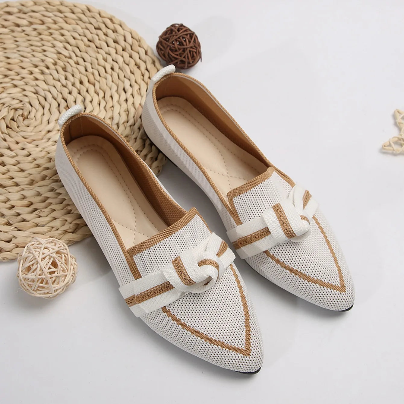 2024 Women Flats Walking Shoes Pointed Top Solid Color Loafers Mesh Breathable Shoes Comfortable Women Sneakers Zapatos De Mujer