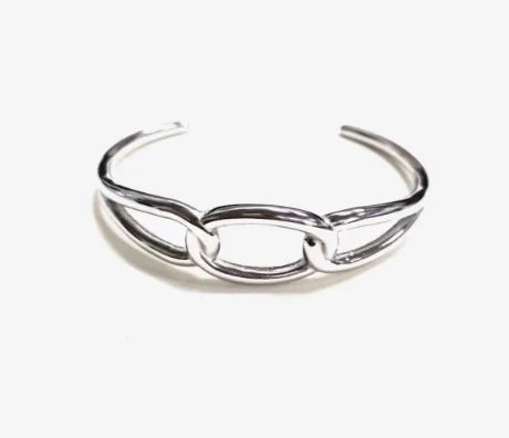 Titanium - Steel Gold - Plated C - Shaped Open - Ended Bangle. A Unique, Irregularly Spliced And Niche Accessory For Women.
