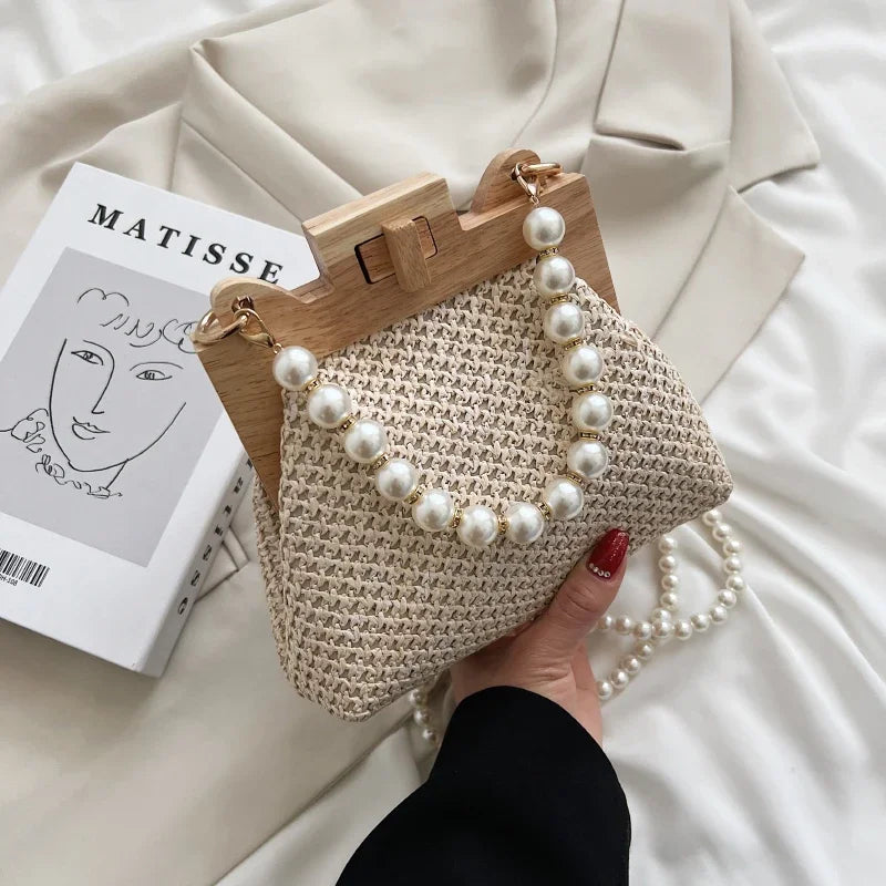 Fashion Weave Straw Shoulder Bag for Women New Summer Wooden Top Handle Clip Bag Luxury Designer Handbags Trend Female Handbag