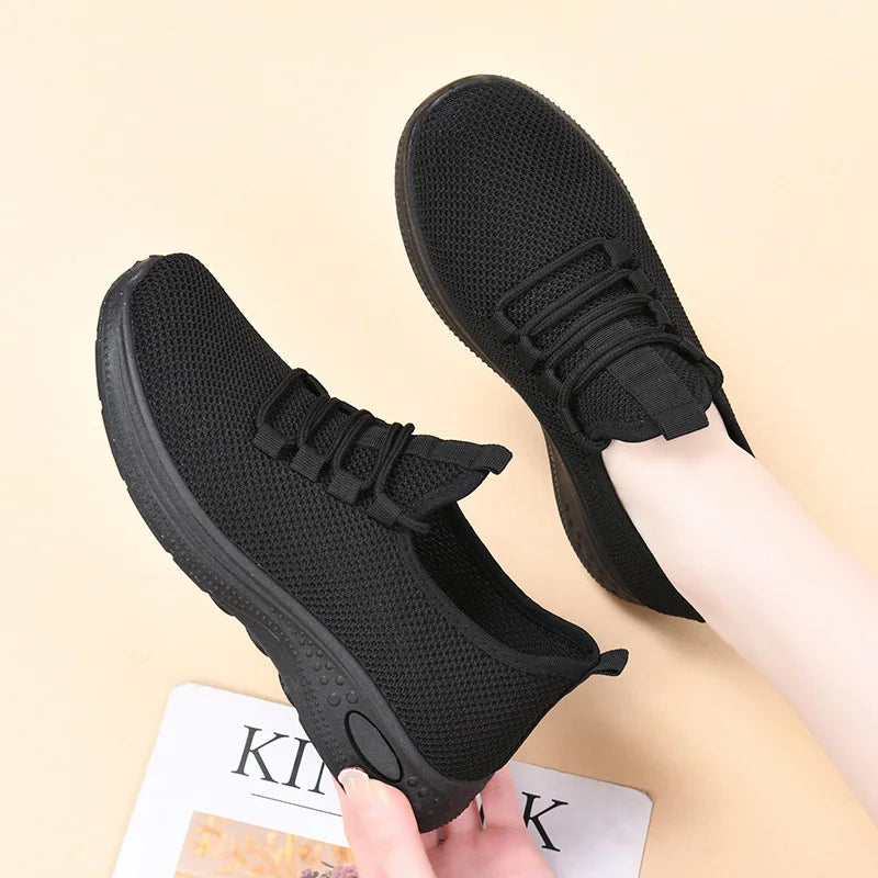 Middle-Aged and Elderly Women's Work Shoes Black Spring and Autumn Flat Shoes Non-Slip Soft Sole Mom Shoes Comfortable Casual Shoes