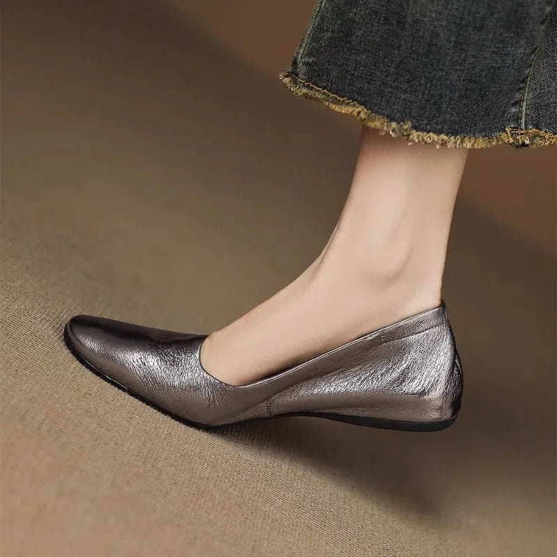 2025 New Women's Soft Sole Commuting Baotou  Shoes Spring and Autumn New Pull-on Non-slip Flat Shoes