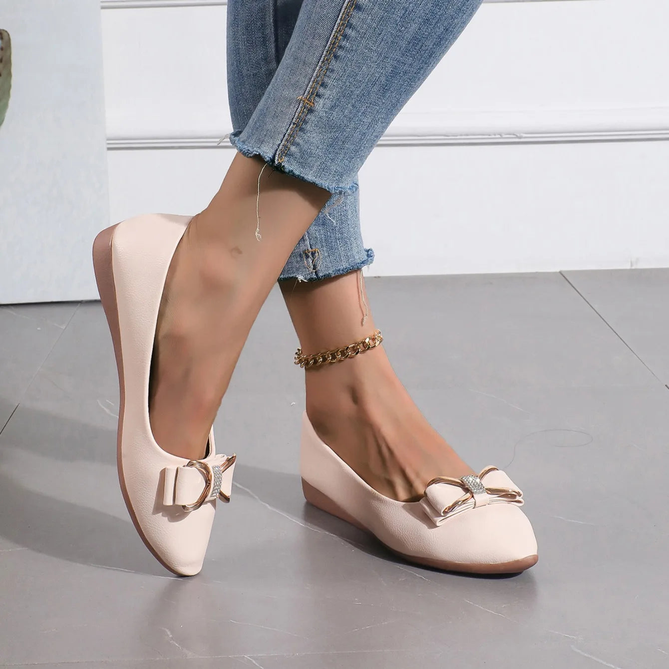 New Women Flats Shoes Ballets Metal Buckle Bow Flat Loafers Women Big Yards Fashion Mary Jane Shoes for Women Zapatos De Mujer